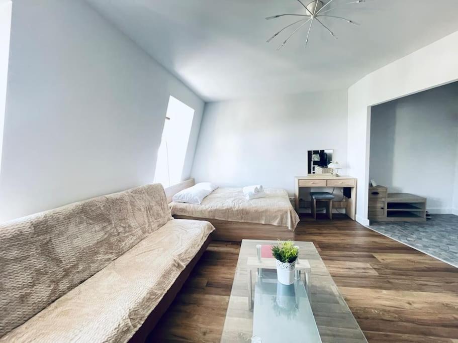 Easy Rent Apartments- Wyszynskiego 卢布林 外观 照片